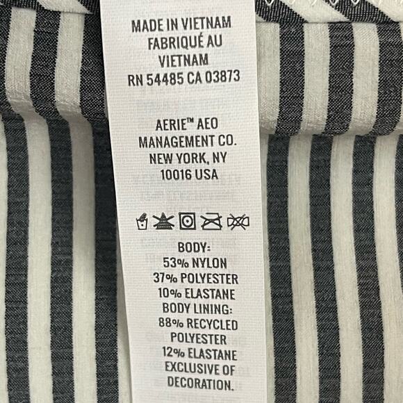 Aerie Seersucker Ruffle Bikini Bottom‎ Striped with Gingham Ruffles Size L NWT - Picture 9 of 10